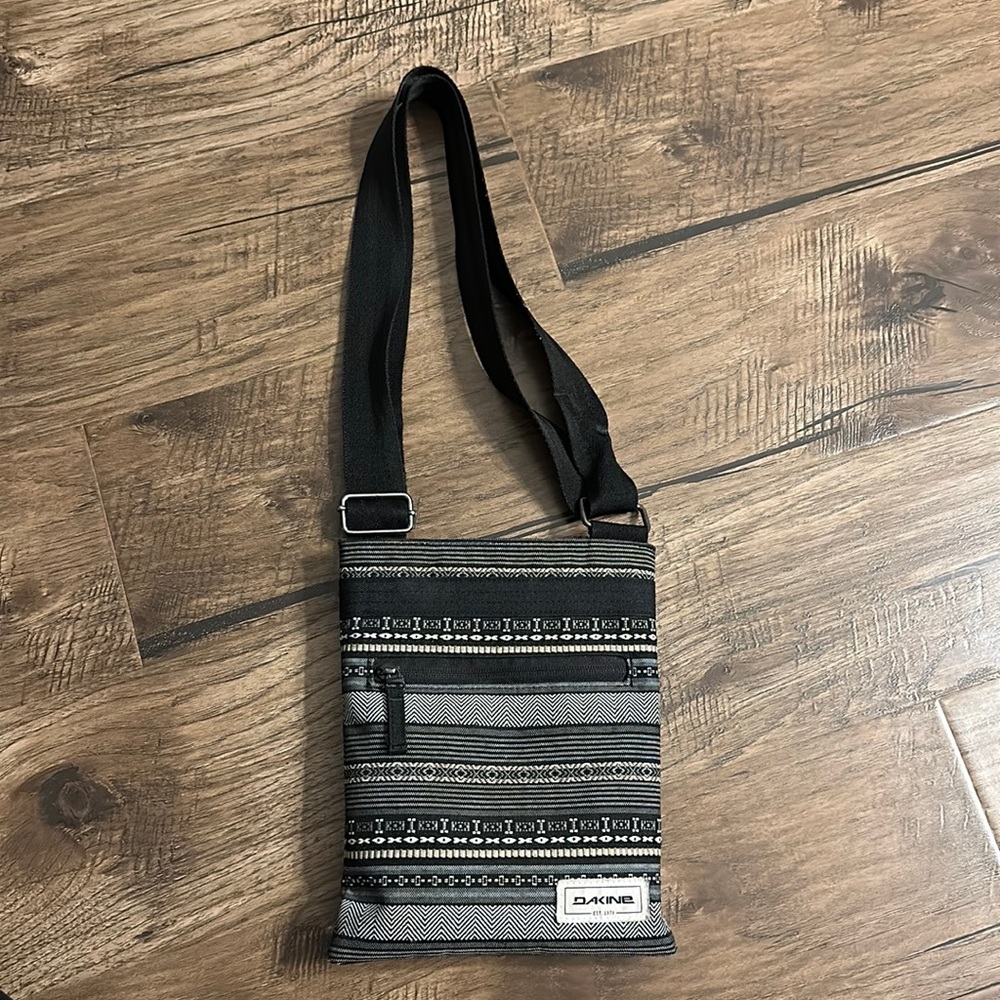 Dakine Satchel Purse
